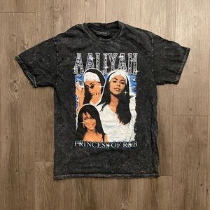 Aaliyah Graphic T-Shirt